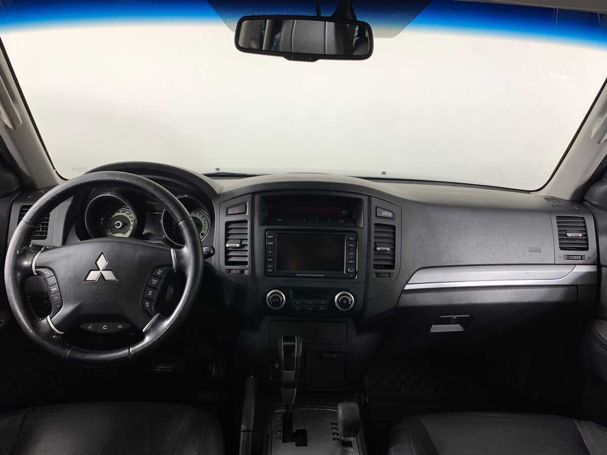 Купить Mitsubishi Pajero, 2011, 305 662 км, фото №13