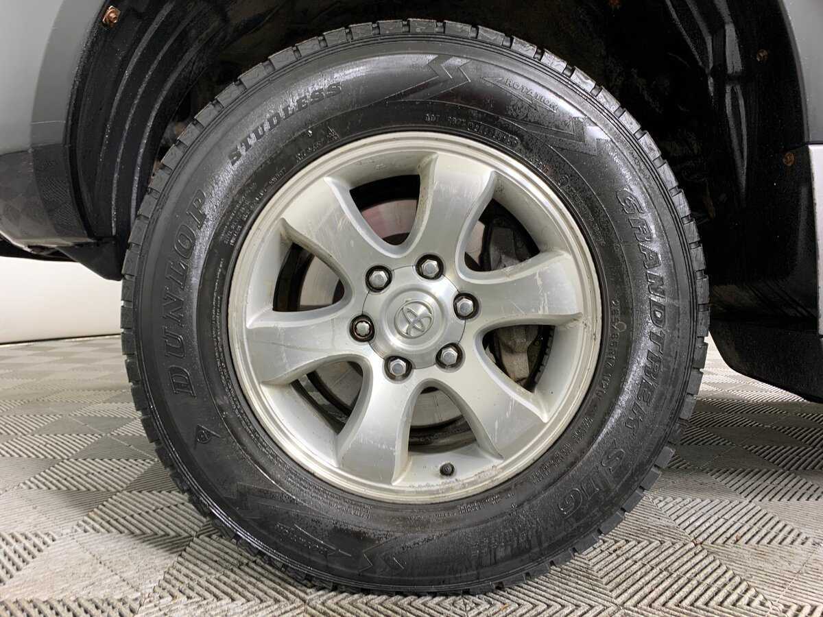 Купить Toyota Land Cruiser Prado, 2004, 201 520 км, фото №9