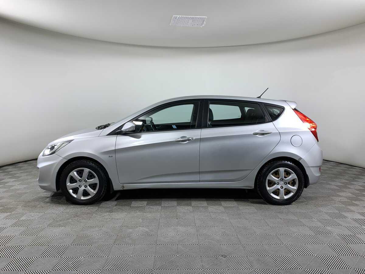 Купить Hyundai Solaris, 2012, 124 000 км, фото №8