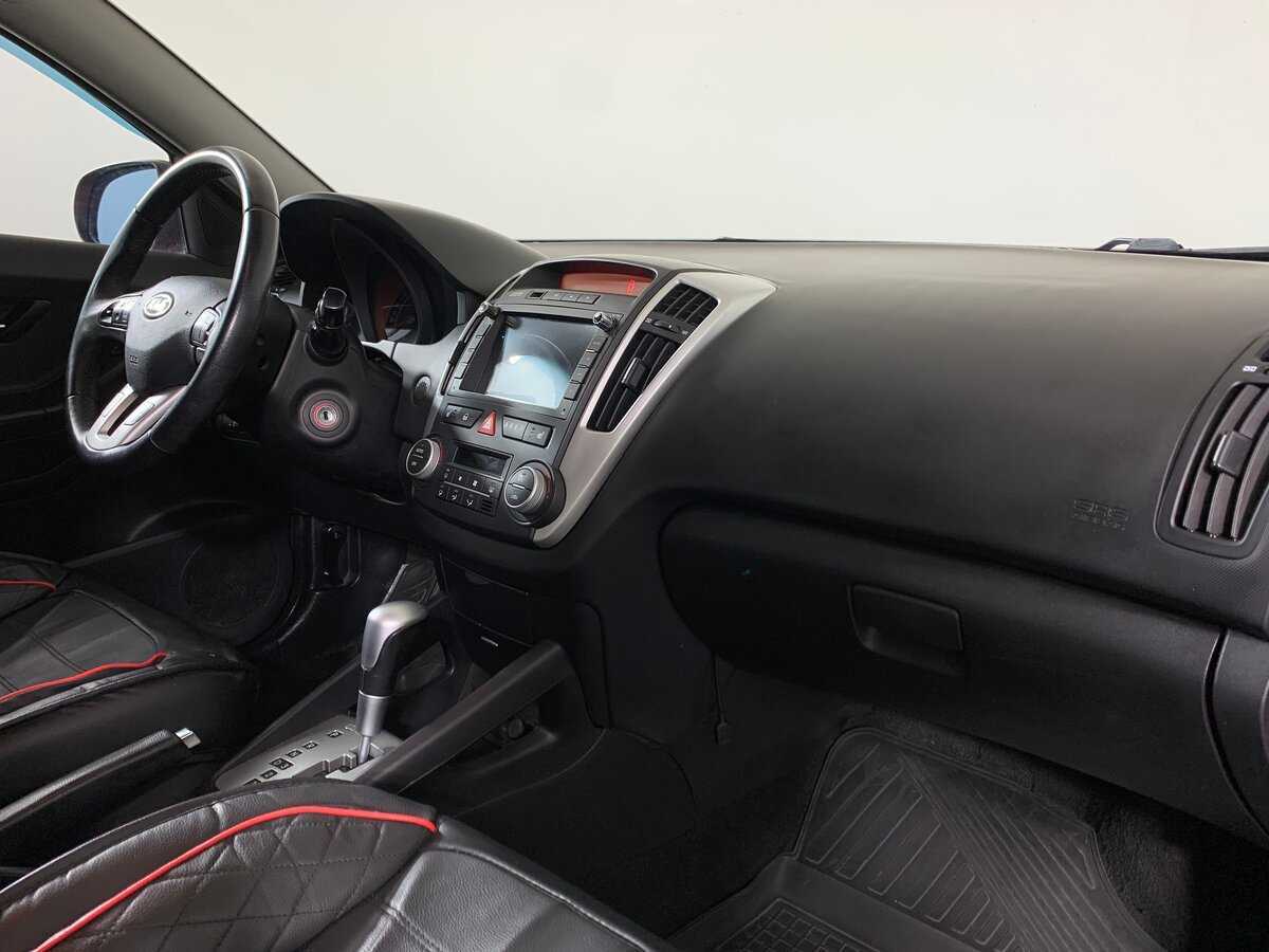 Купить Kia Ceed, 2011, 268 572 км, фото №13