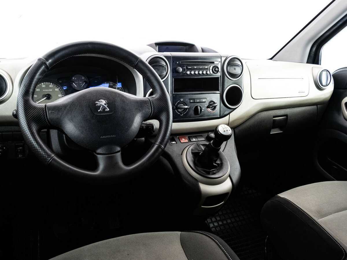 Купить Peugeot Partner, 2012, 334 929 км, фото №9