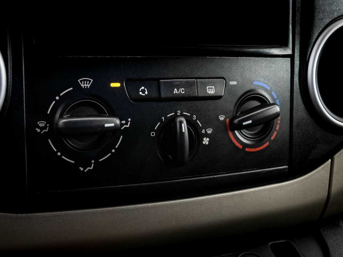 Купить Peugeot Partner, 2012, 334 929 км, фото №11