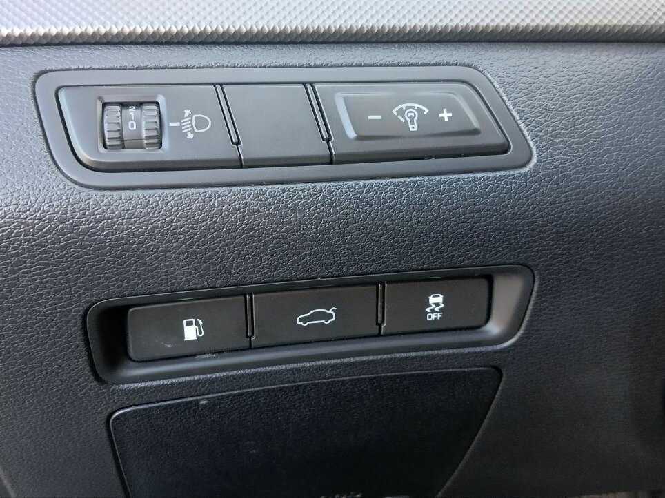 Купить Hyundai Sonata, 2018, 132 306 км, фото №14