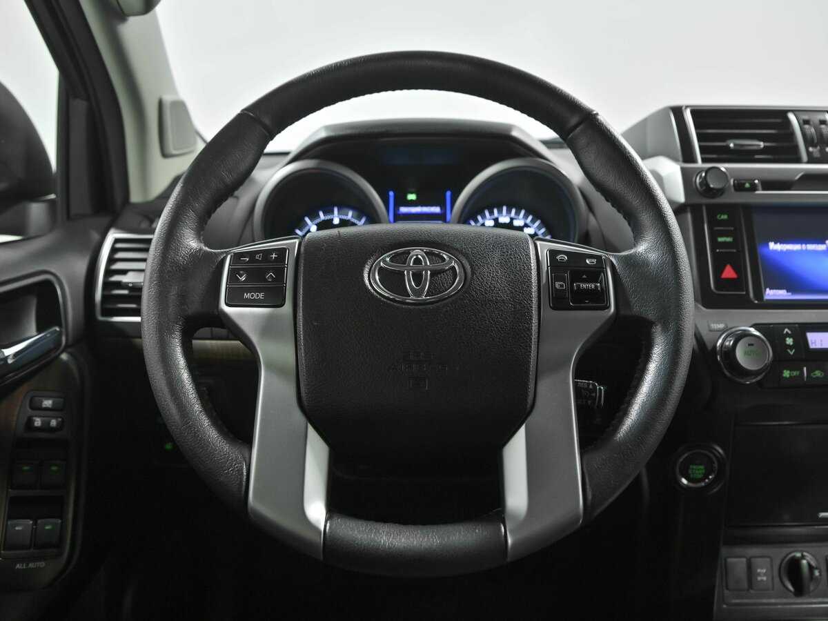 Купить Toyota Land Cruiser Prado, 2017, 91 027 км, фото №9