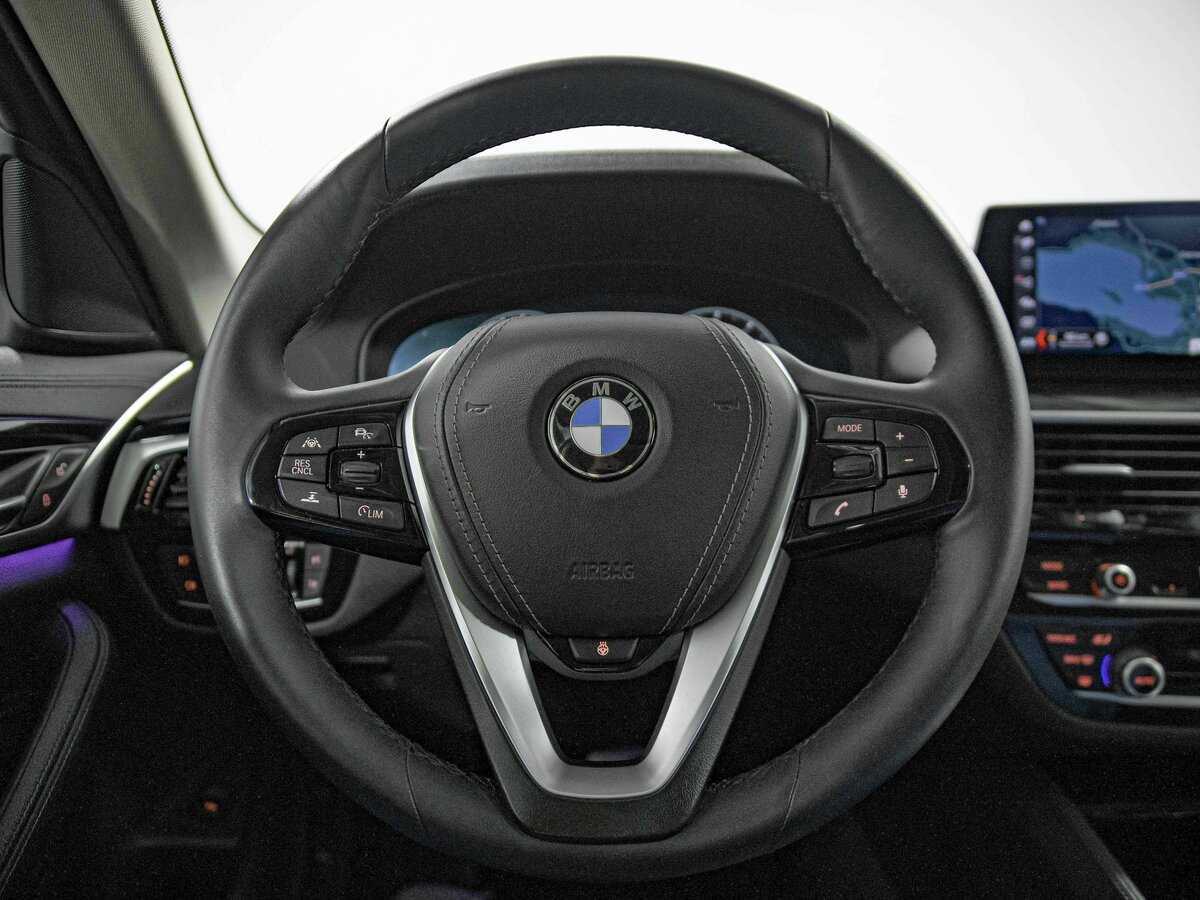 Купить BMW 5 серии 520i, 2019, 99 528 км, фото №8