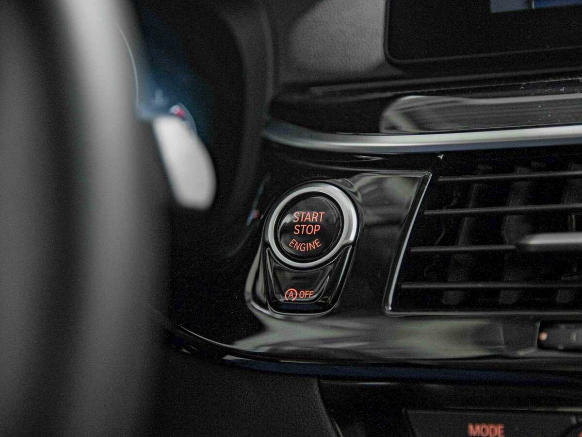 Купить BMW 5 серии 520i, 2019, 99 528 км, фото №10