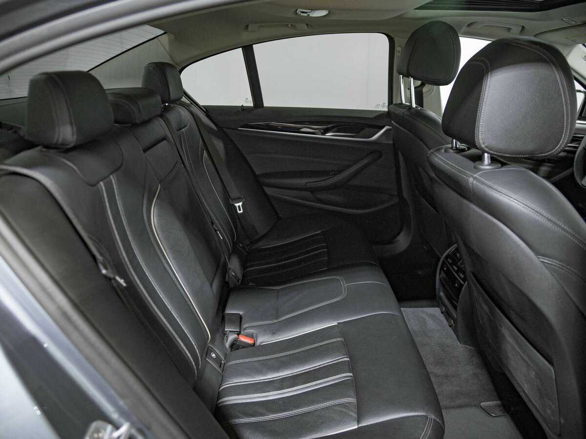 Купить BMW 5 серии 520i, 2019, 99 528 км, фото №18