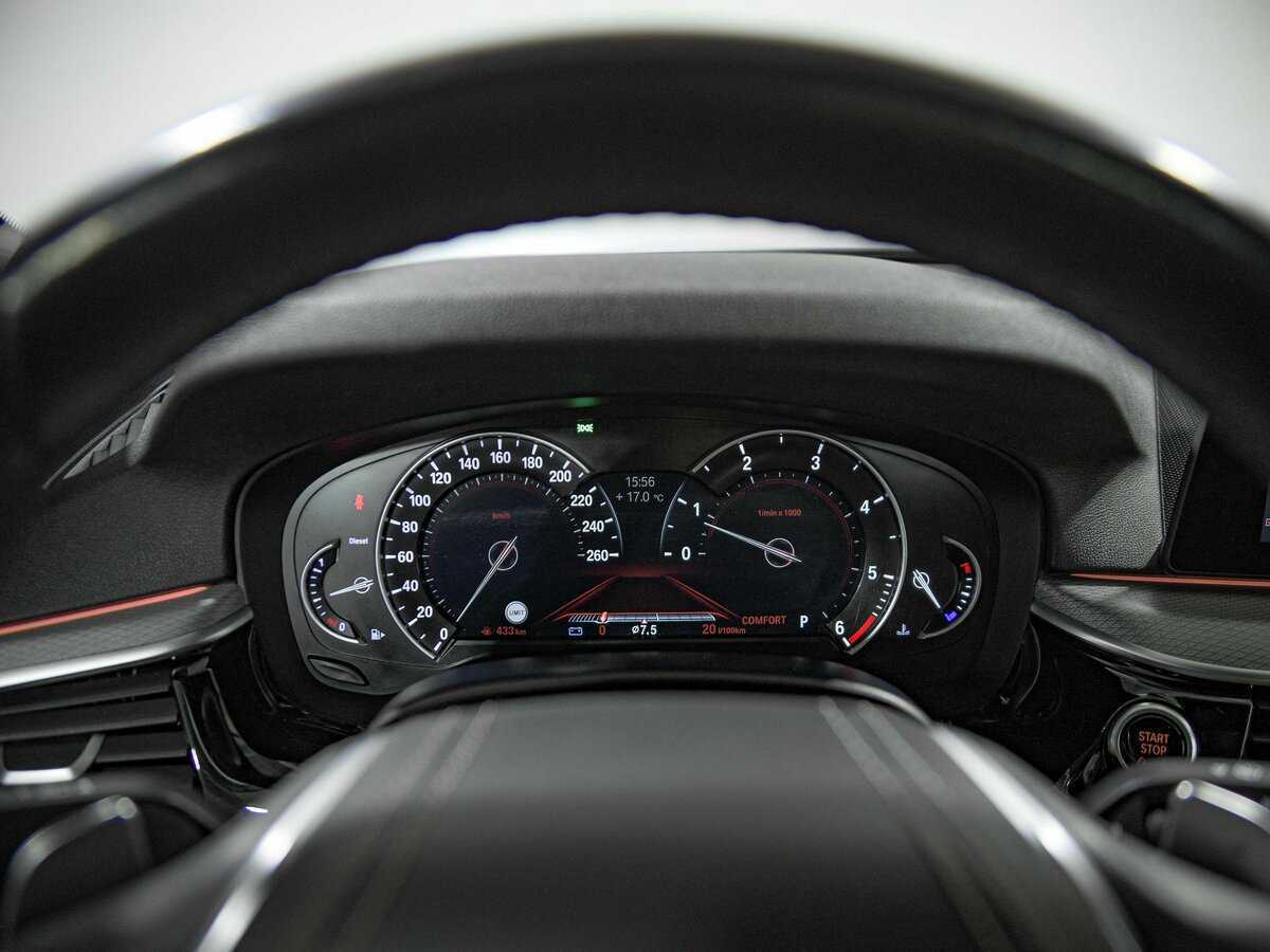 Купить BMW 5 серии 520d, 2017, 145 862 км, фото №6