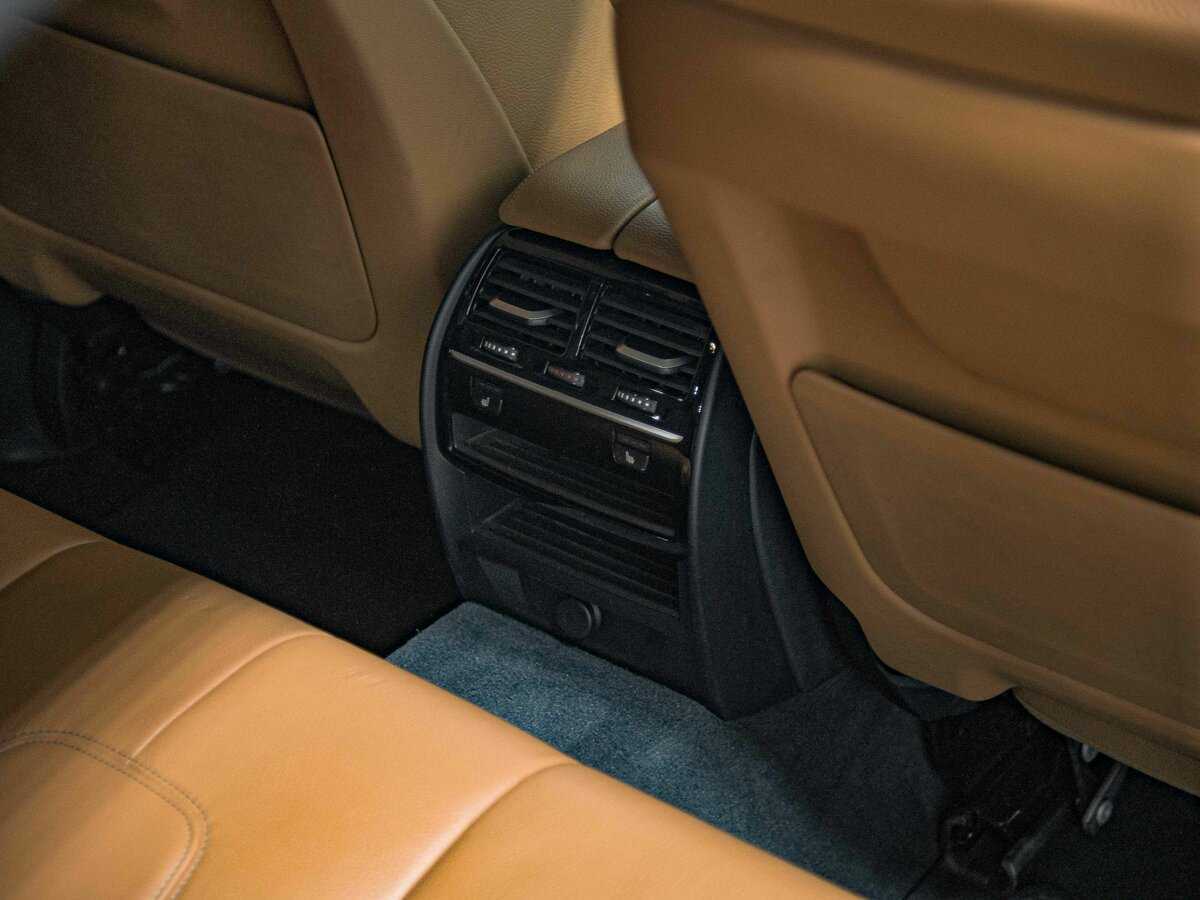 Купить BMW 5 серии 520d, 2017, 145 862 км, фото №16