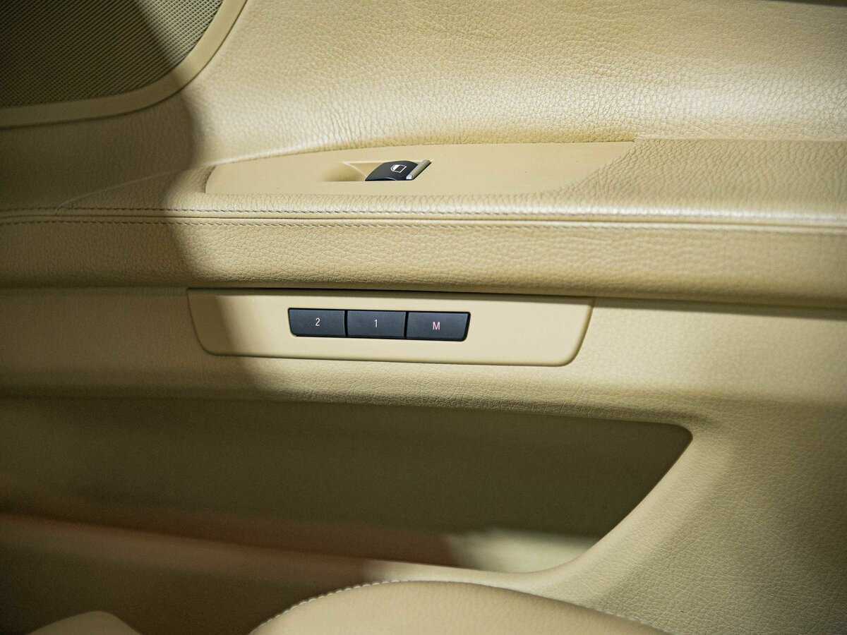 Купить BMW 7 серии 730i, 2011, 145 109 км, фото №15