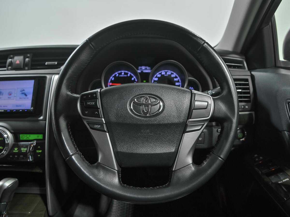 Купить Toyota Mark X, 2016, 109 802 км, фото №7