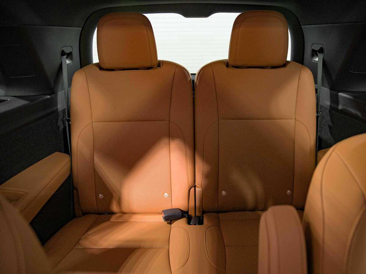 Купить LiXiang L9 52.3 kWh, 2024, 76 км, фото №16