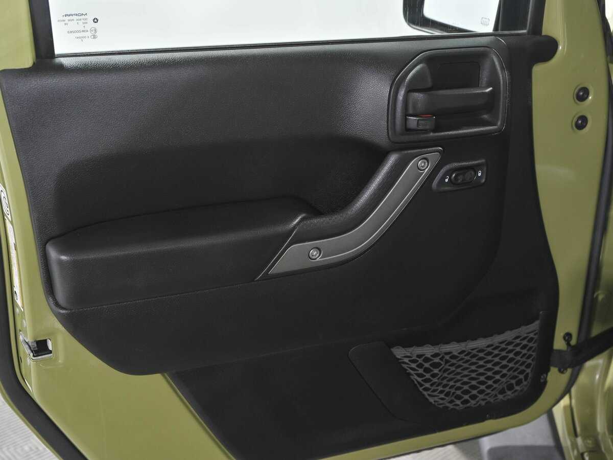 Купить Jeep Wrangler, 2013, 91 125 км, фото №13