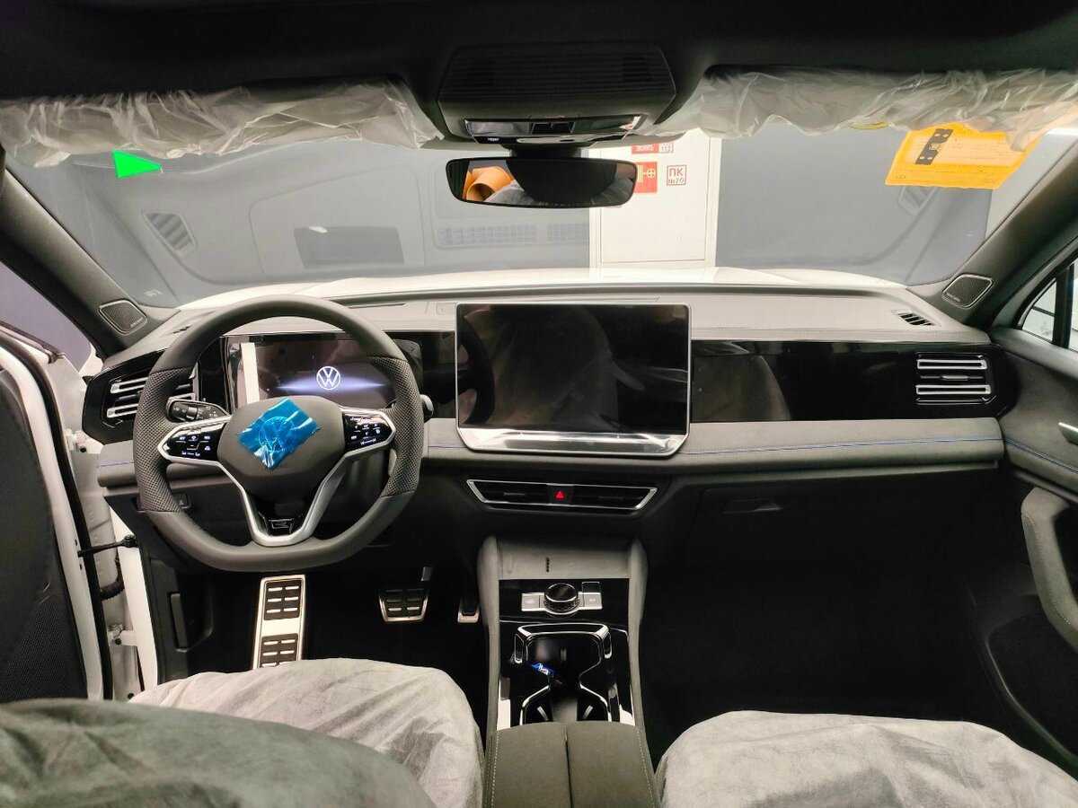 Купить Volkswagen Tiguan L Pro, 2024, 86 км, фото №7
