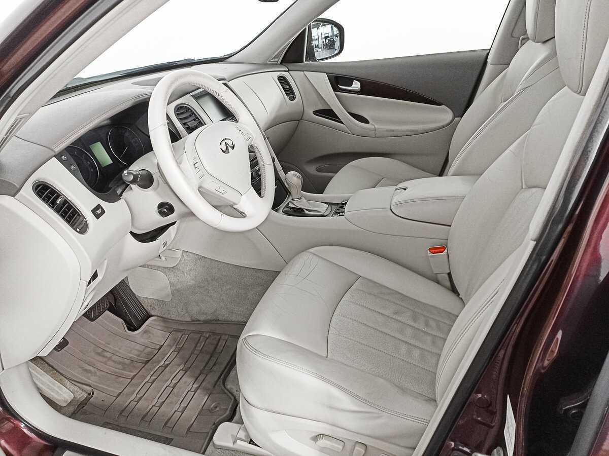Купить Infiniti QX50, 2014, 81 149 км, фото №16