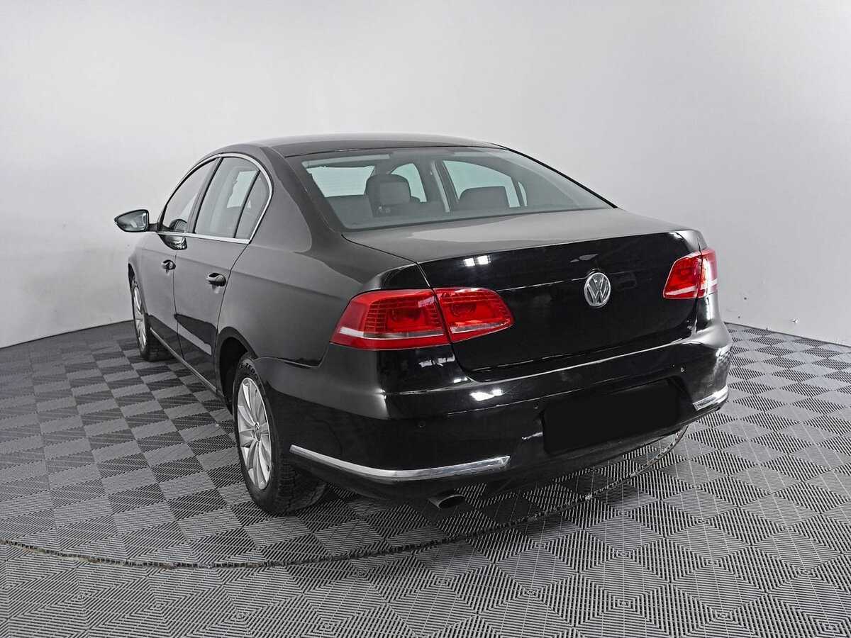 Купить Volkswagen Passat, 2011, 166 876 км, фото №6