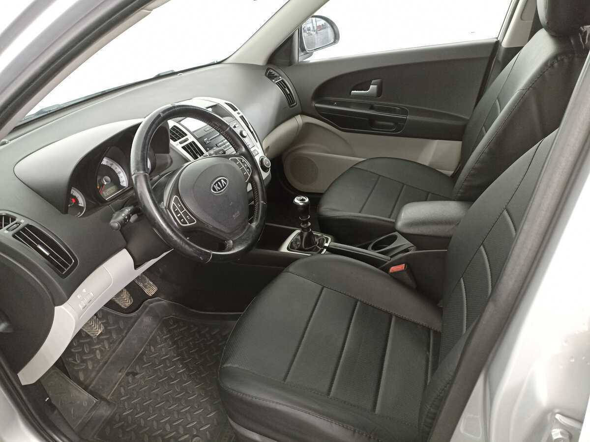 Купить Kia Ceed, 2009, 210 041 км, фото №16