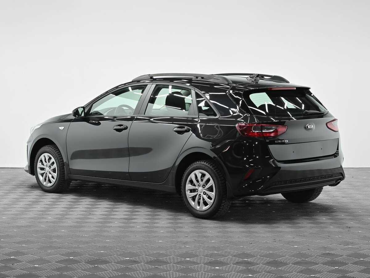 Купить Kia Ceed, 2018, 140 000 км, фото №4