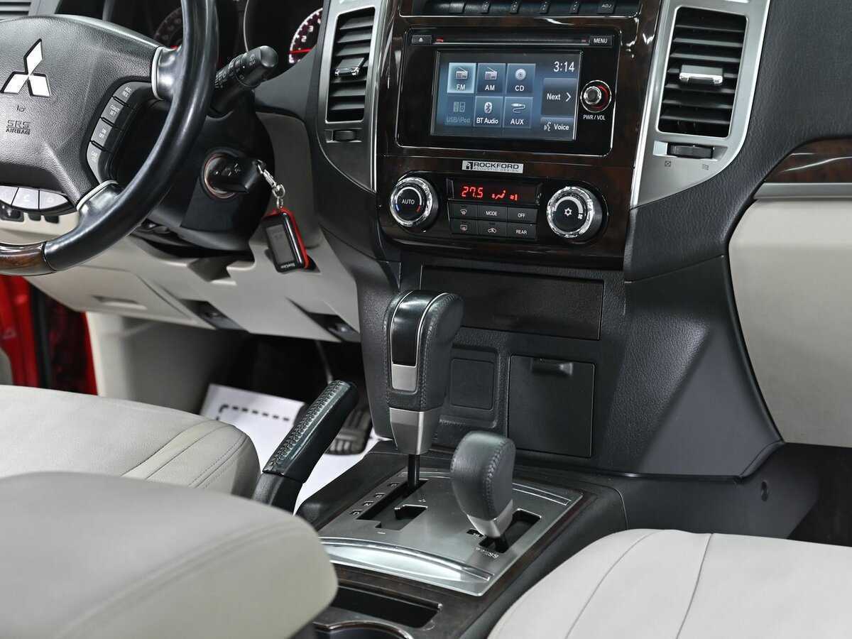 Купить Mitsubishi Pajero, 2018, 99 000 км, фото №9