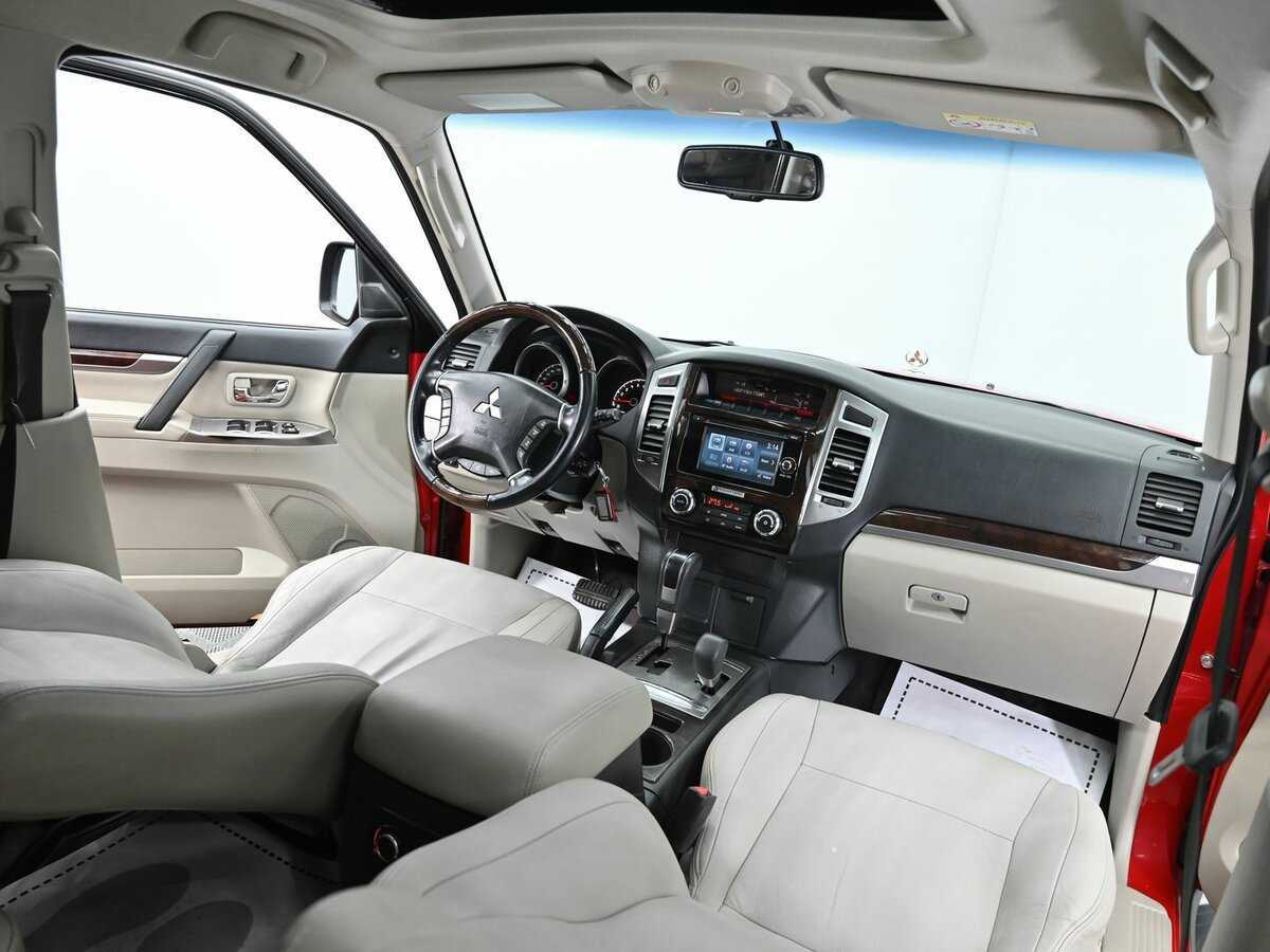 Купить Mitsubishi Pajero, 2018, 99 000 км, фото №11