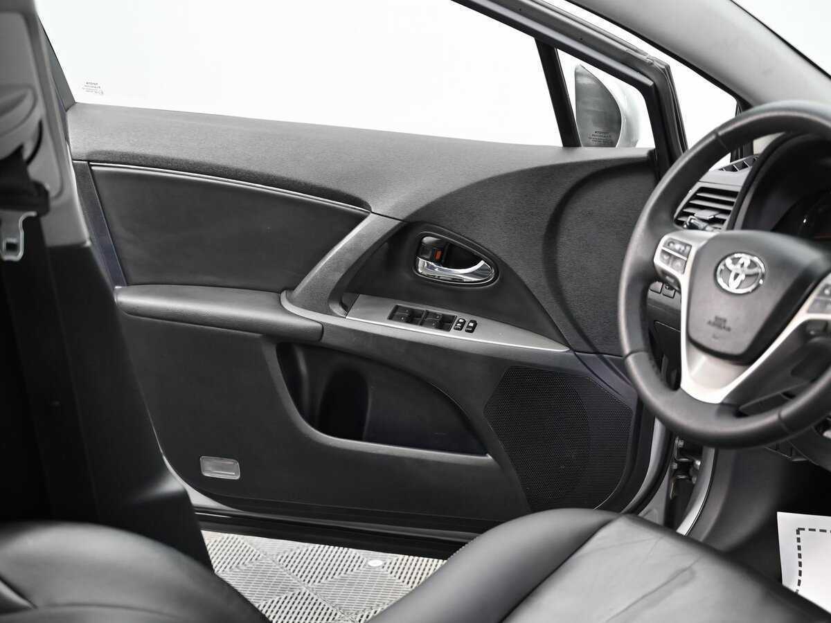 Купить Toyota Avensis, 2011, 175 000 км, фото №7