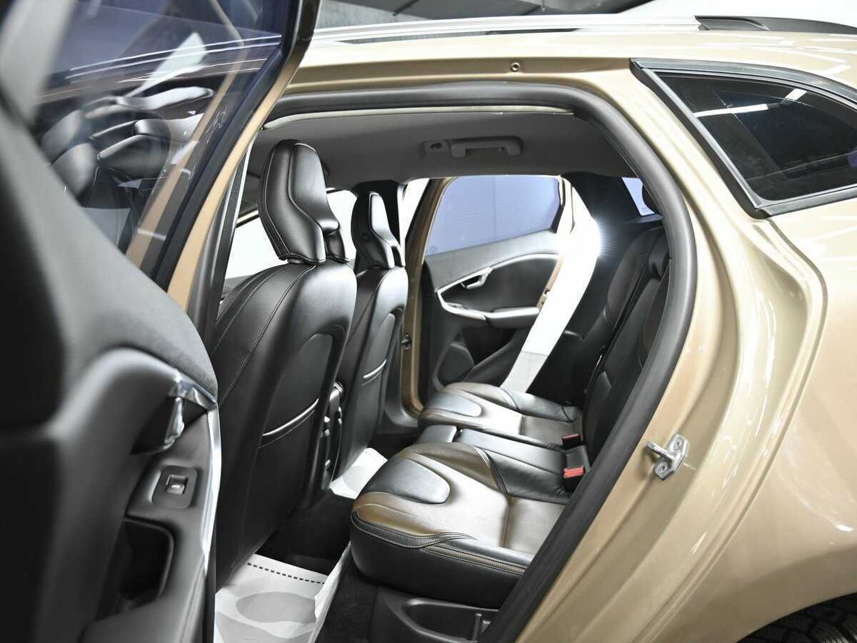 Купить Volvo V40, 2014, 157 000 км, фото №15