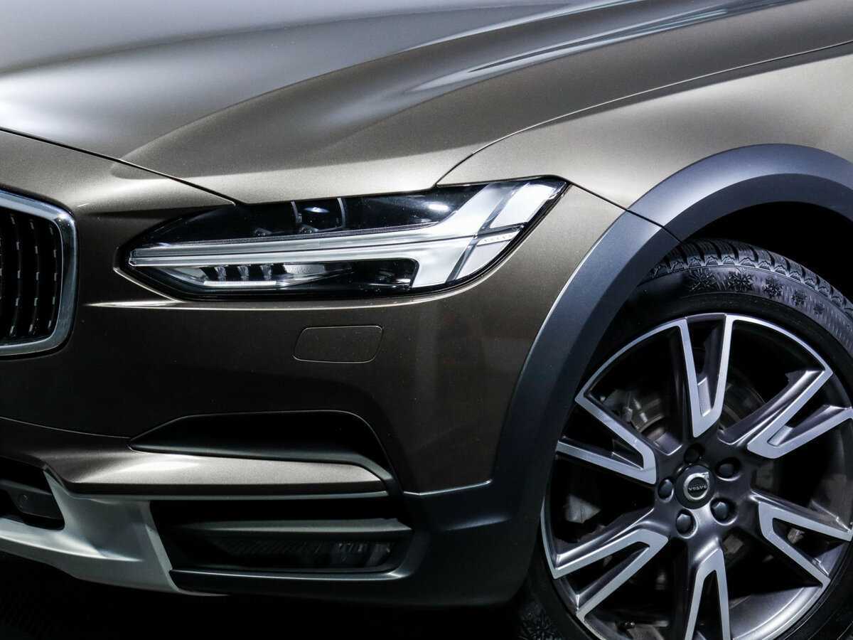 Купить Volvo V90 Cross Country, 2017, 77 182 км, фото №13