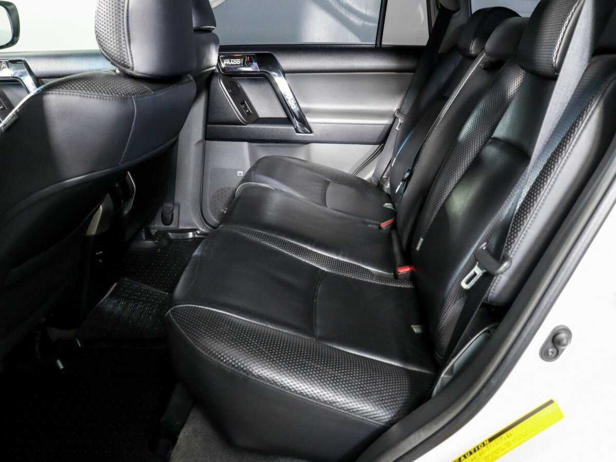 Купить Toyota Land Cruiser Prado, 2010, 215 350 км, фото №7