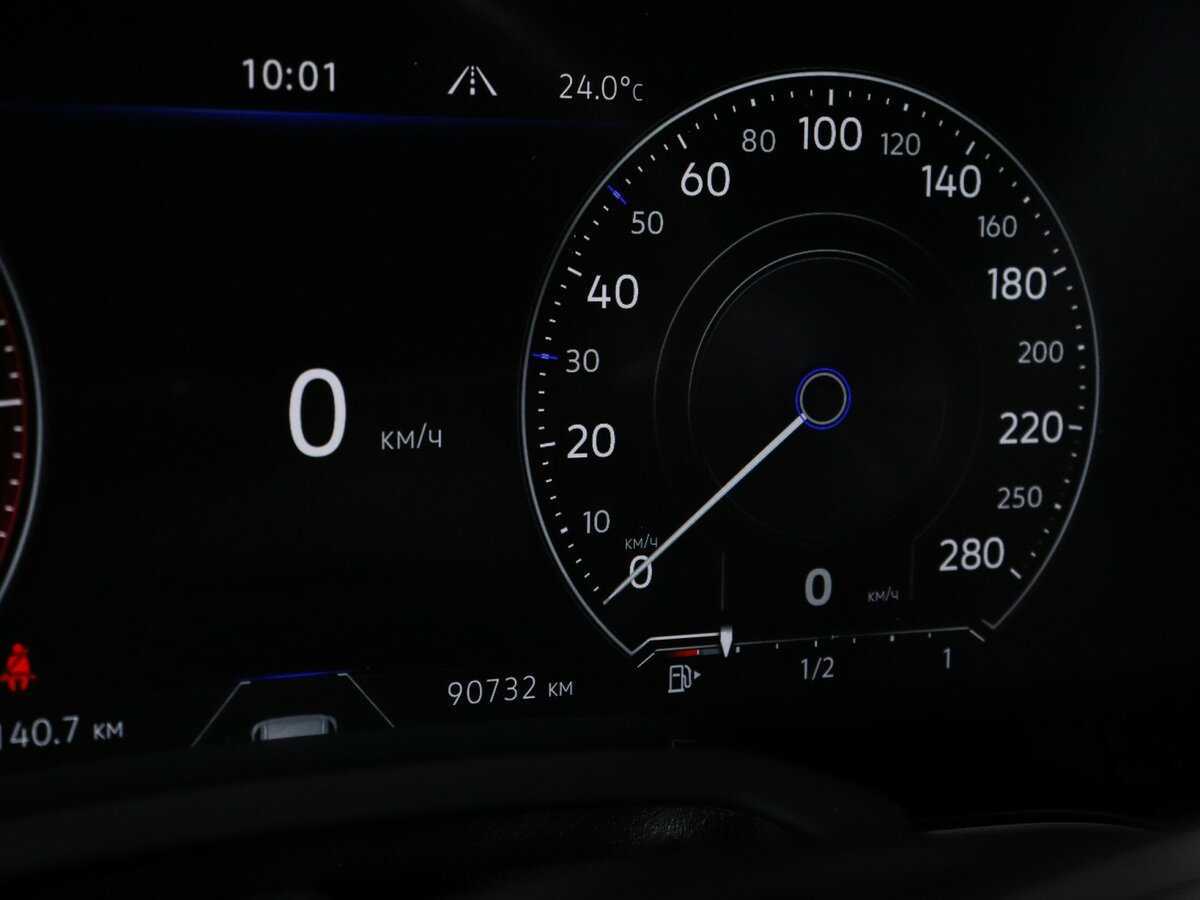 Купить Volkswagen Touareg, 2018, 90 730 км, фото №11