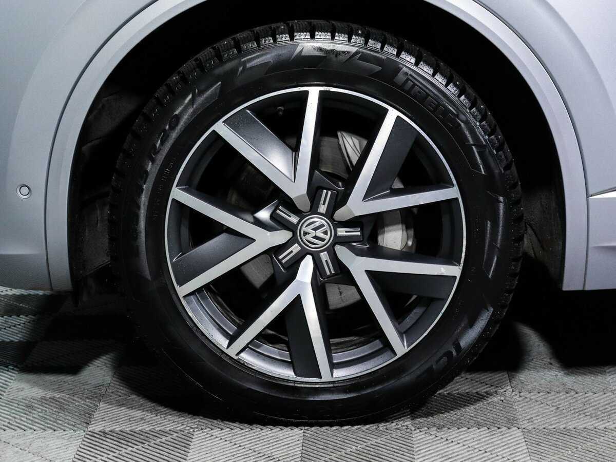 Купить Volkswagen Touareg, 2018, 90 730 км, фото №15