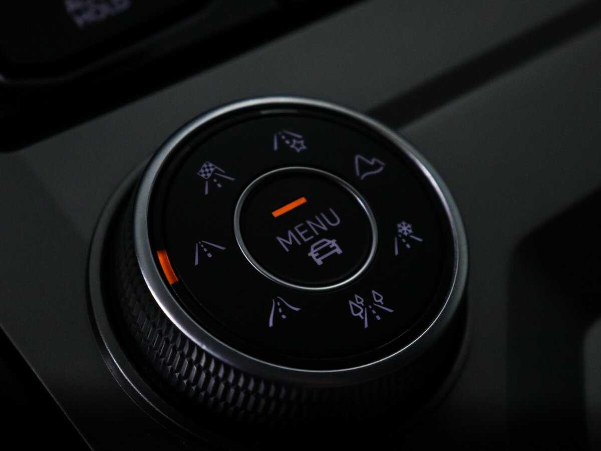 Купить Volkswagen Touareg, 2018, 90 730 км, фото №25