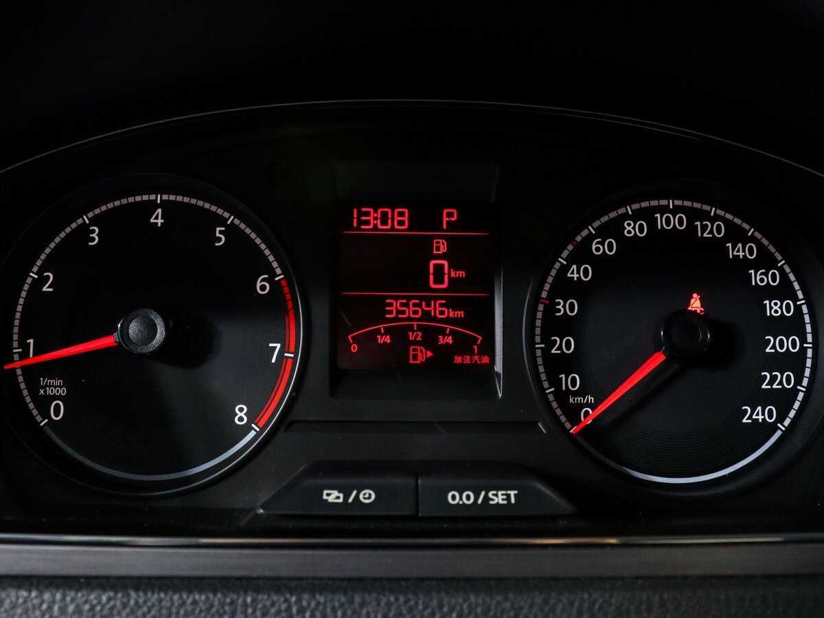 Купить Volkswagen Santana, 2022, 35 856 км, фото №8