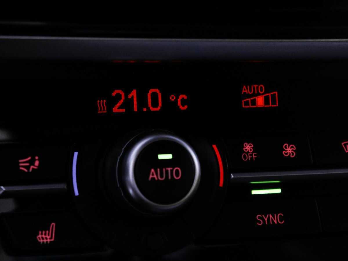 Купить BMW X6 40d, 2018, 103 085 км, фото №22