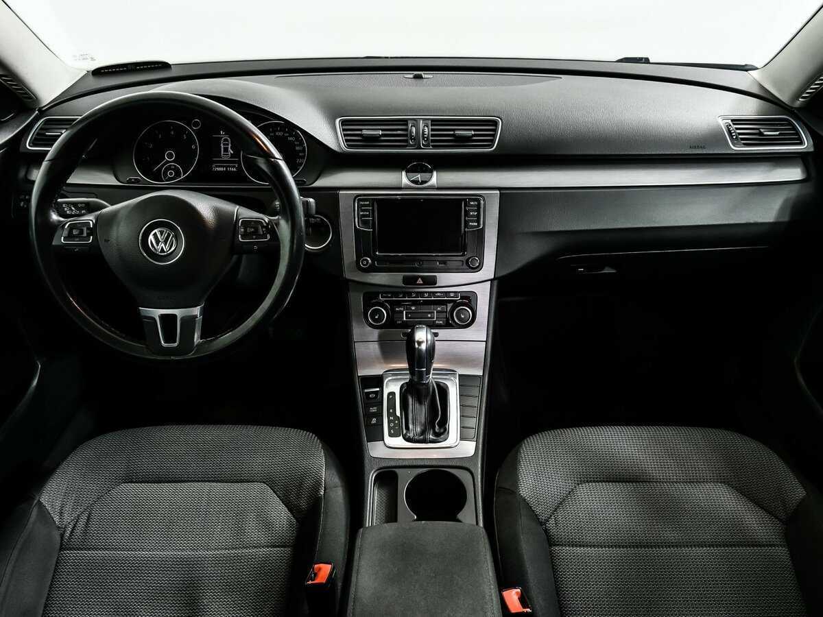 Купить Volkswagen Passat, 2011, 229 000 км, фото №11