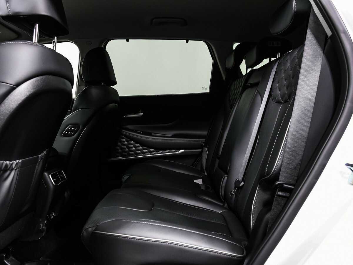 Купить Hyundai Santa Fe, 2022, 15 946 км, фото №13