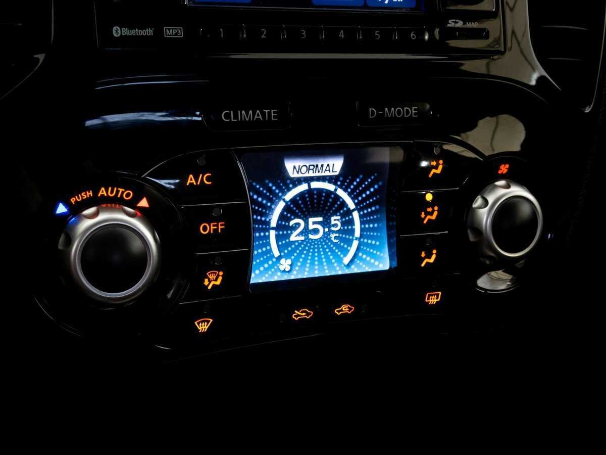 Купить Nissan Juke, 2011, 188 426 км, фото №12