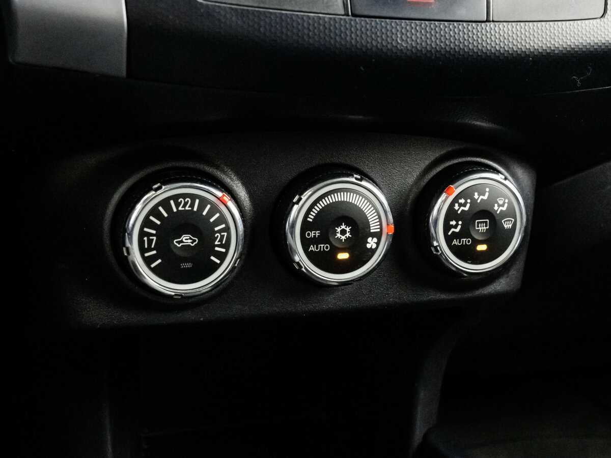 Купить Mitsubishi Outlander, 2010, 292 080 км, фото №11