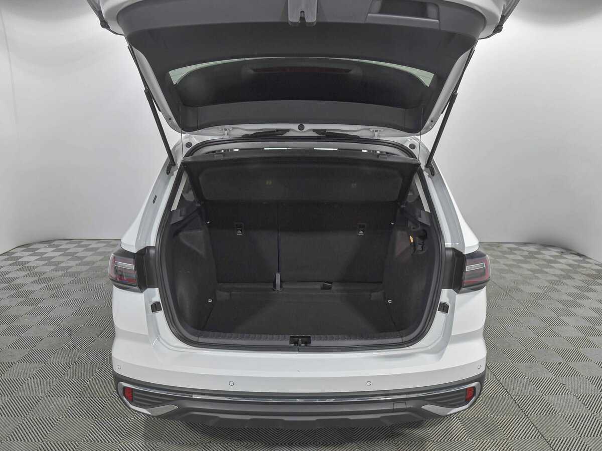 Купить Volkswagen Tharu, 2023, 3 013 км, фото №18