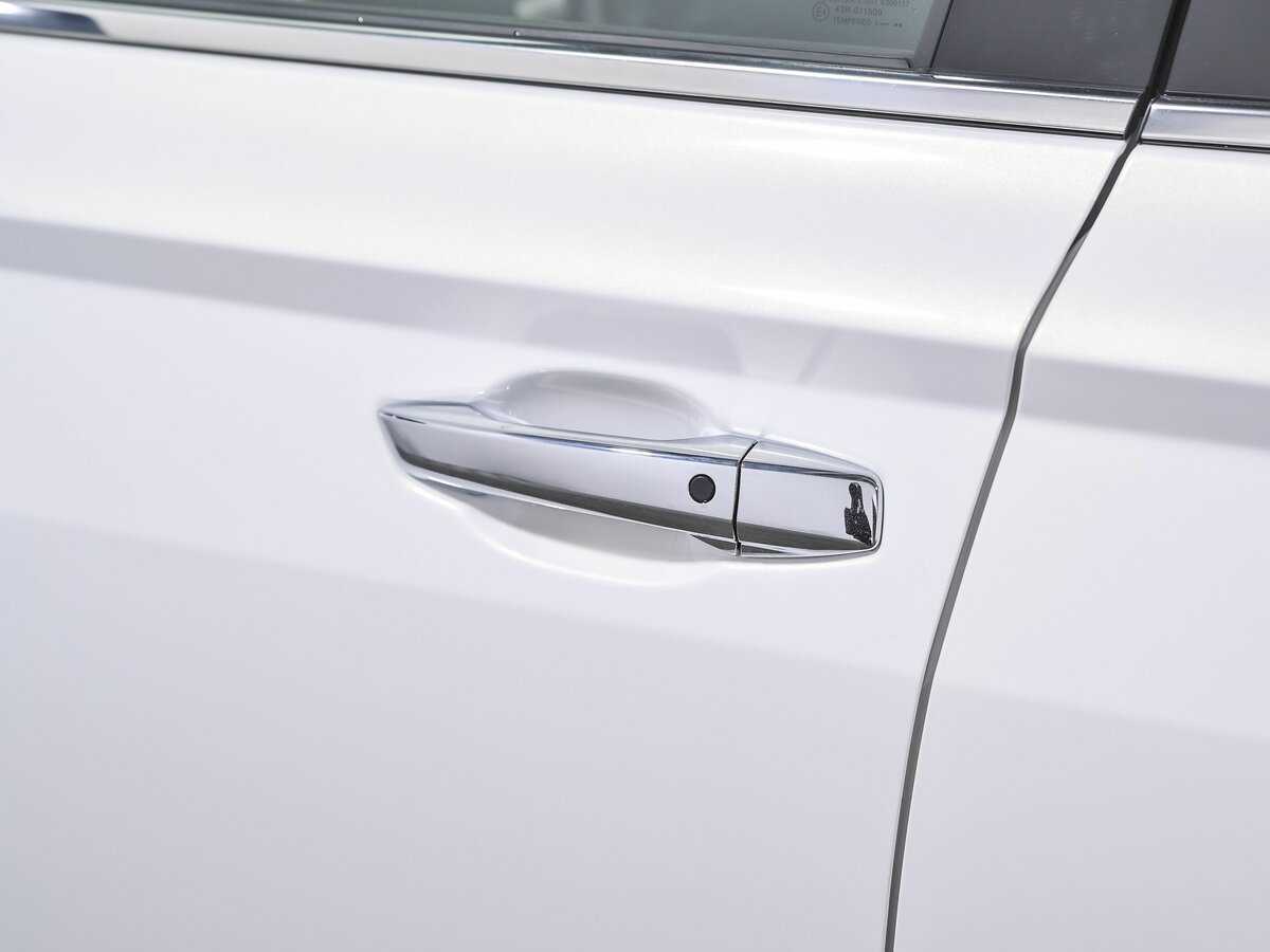 Купить FAW Bestune T77, 2023, 80 км, фото №22