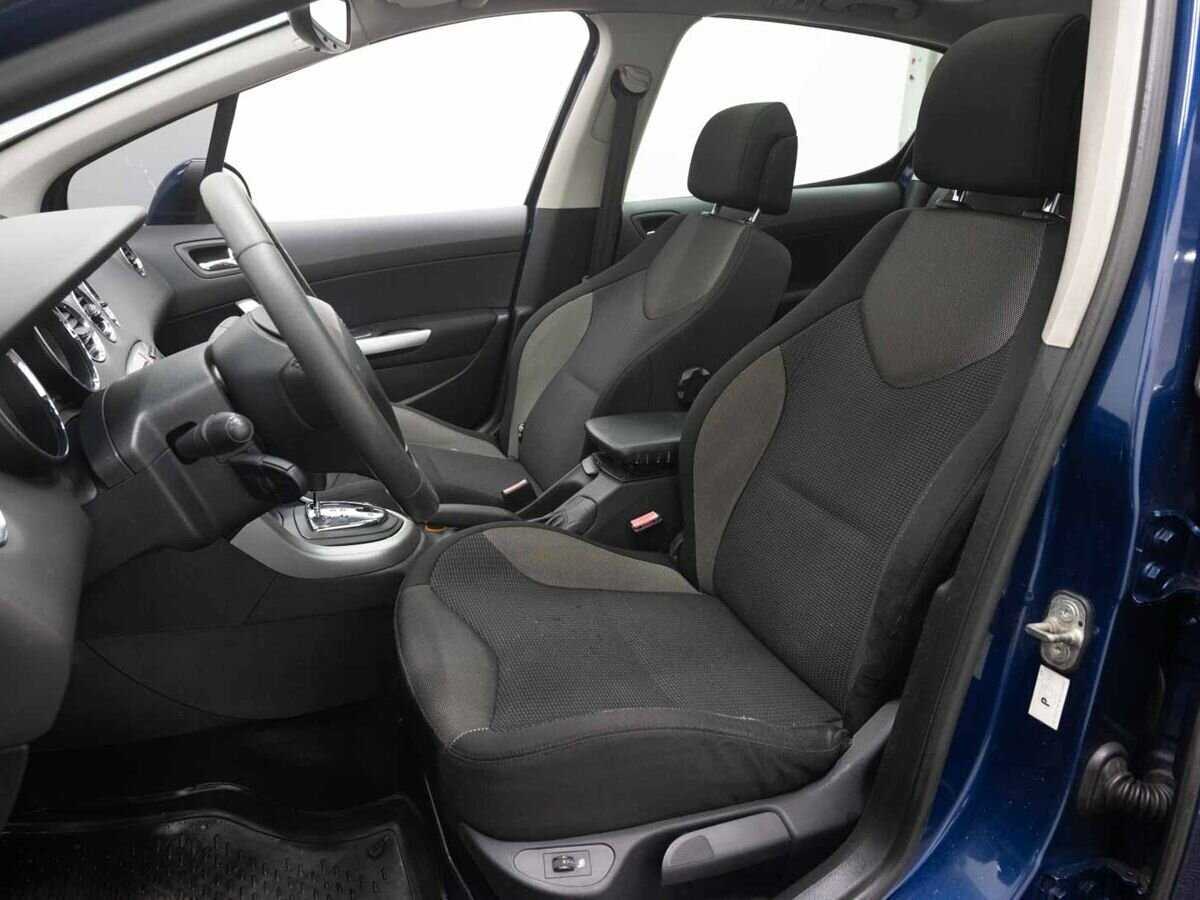 Купить Peugeot 308, 2008, 162 051 км, фото №7