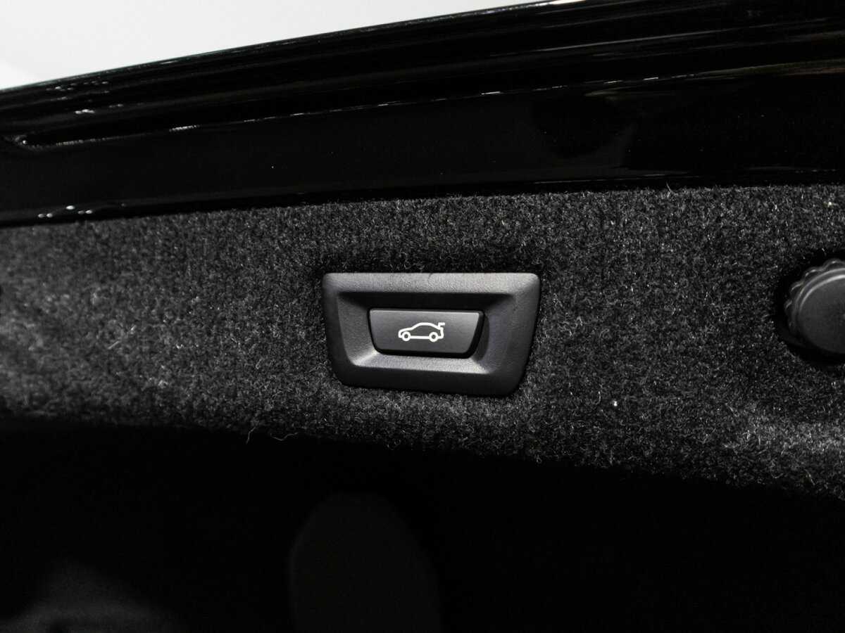 Купить BMW 5 серии 520d, 2019, 113 099 км, фото №16