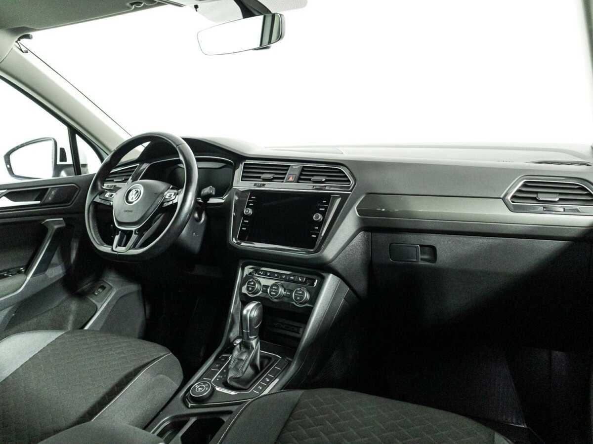 Купить Volkswagen Tiguan, 2018, 94 232 км, фото №9