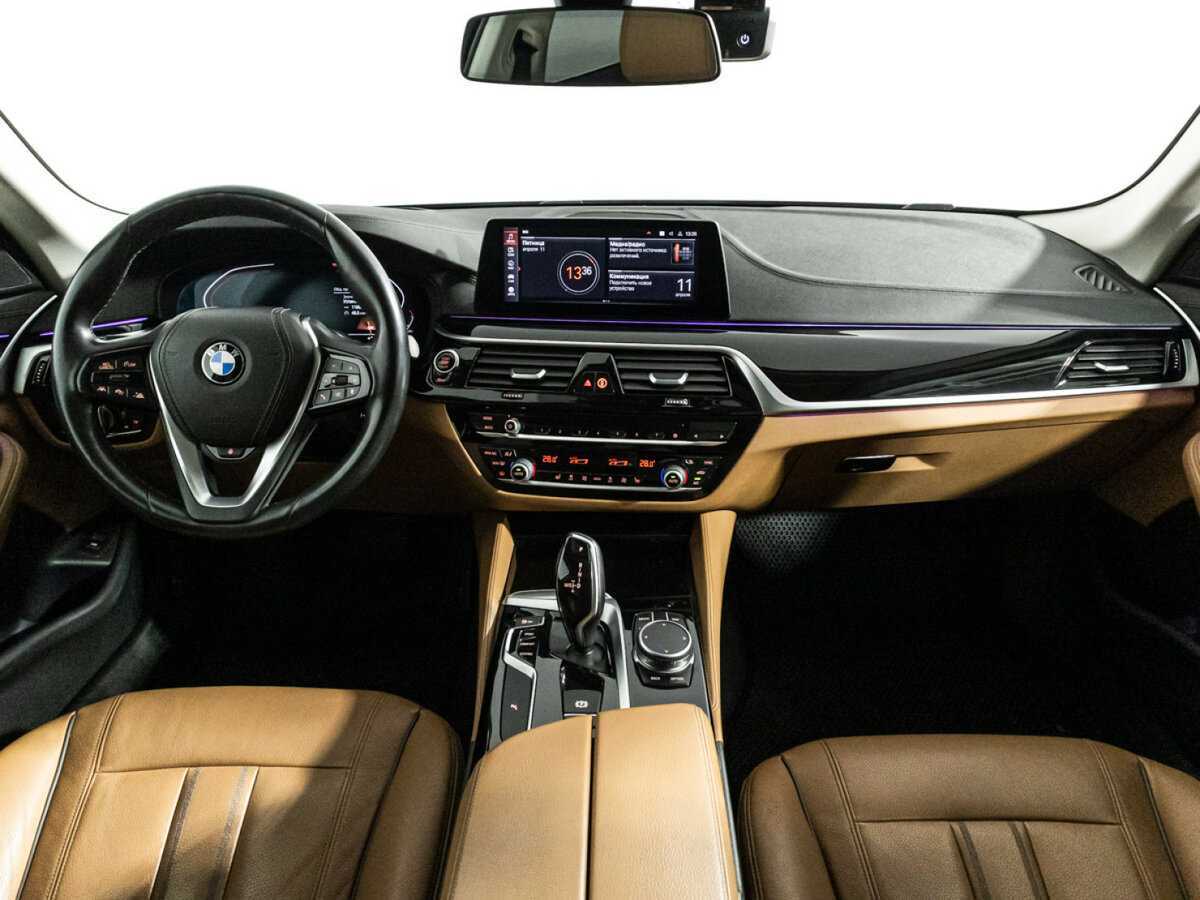 Купить BMW 5 серии 520i, 2019, 91 810 км, фото №11