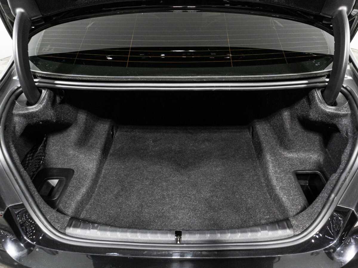 Купить BMW 5 серии 520i, 2019, 91 810 км, фото №13