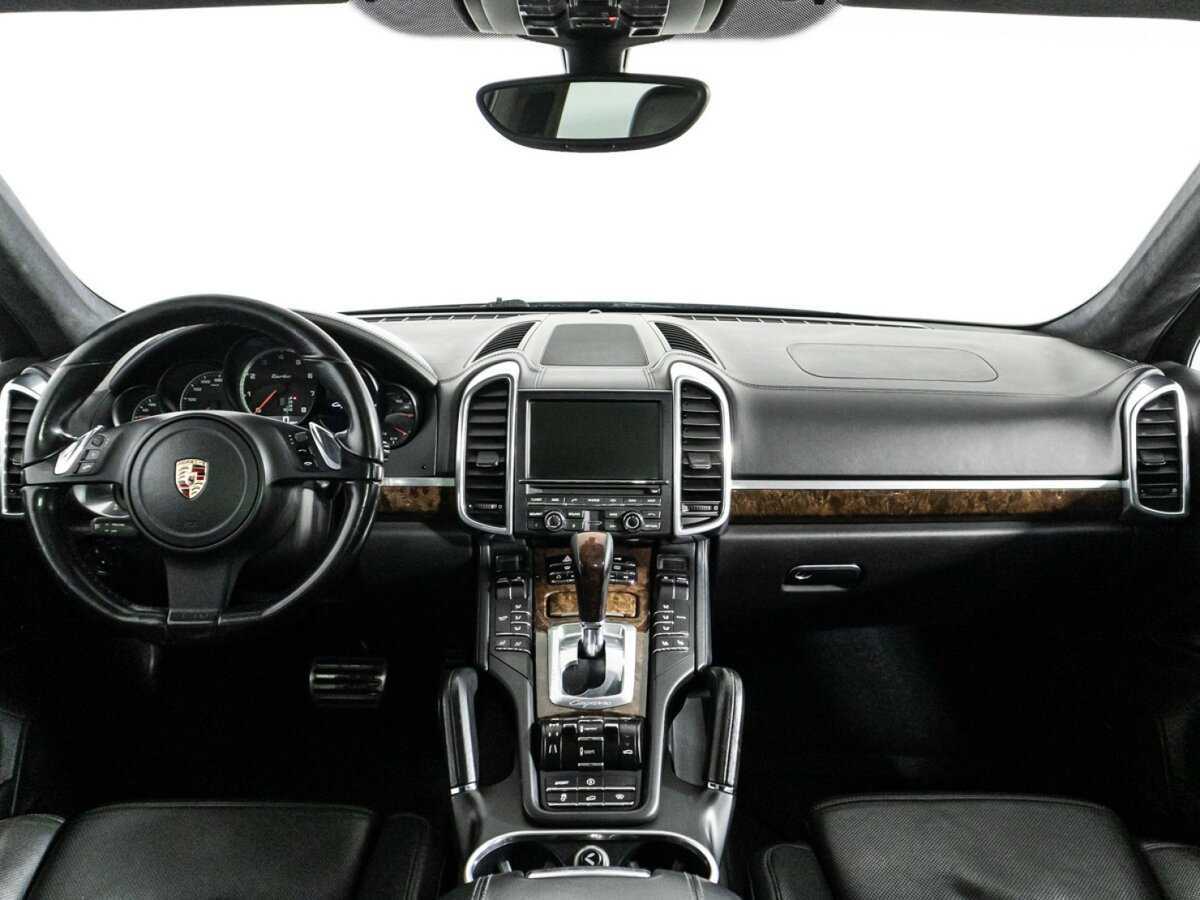 Купить Porsche Cayenne Turbo, 2010, 151 986 км, фото №12