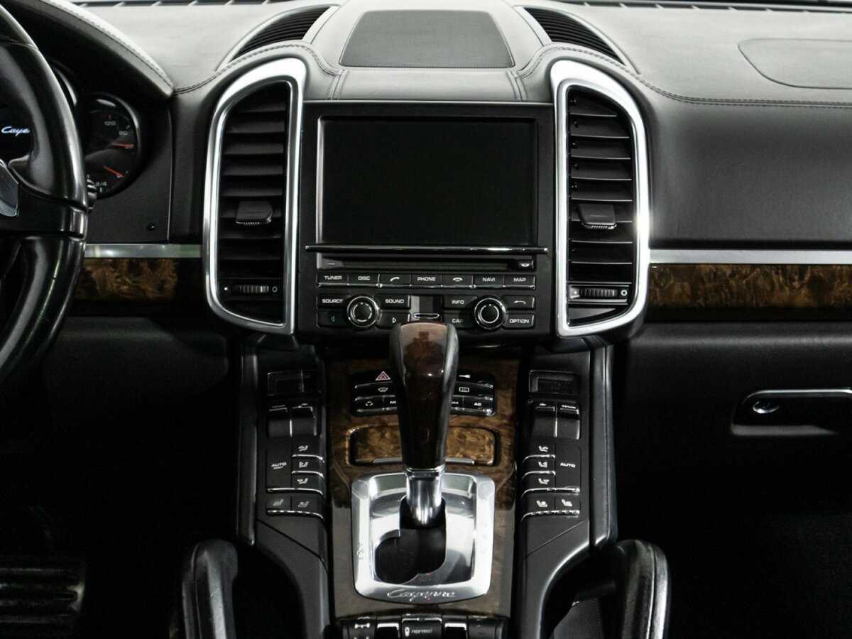 Купить Porsche Cayenne Turbo, 2010, 151 986 км, фото №13