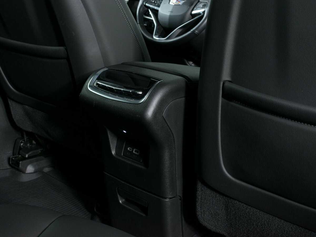 Купить Cadillac XT6, 2021, 17 800 км, фото №15