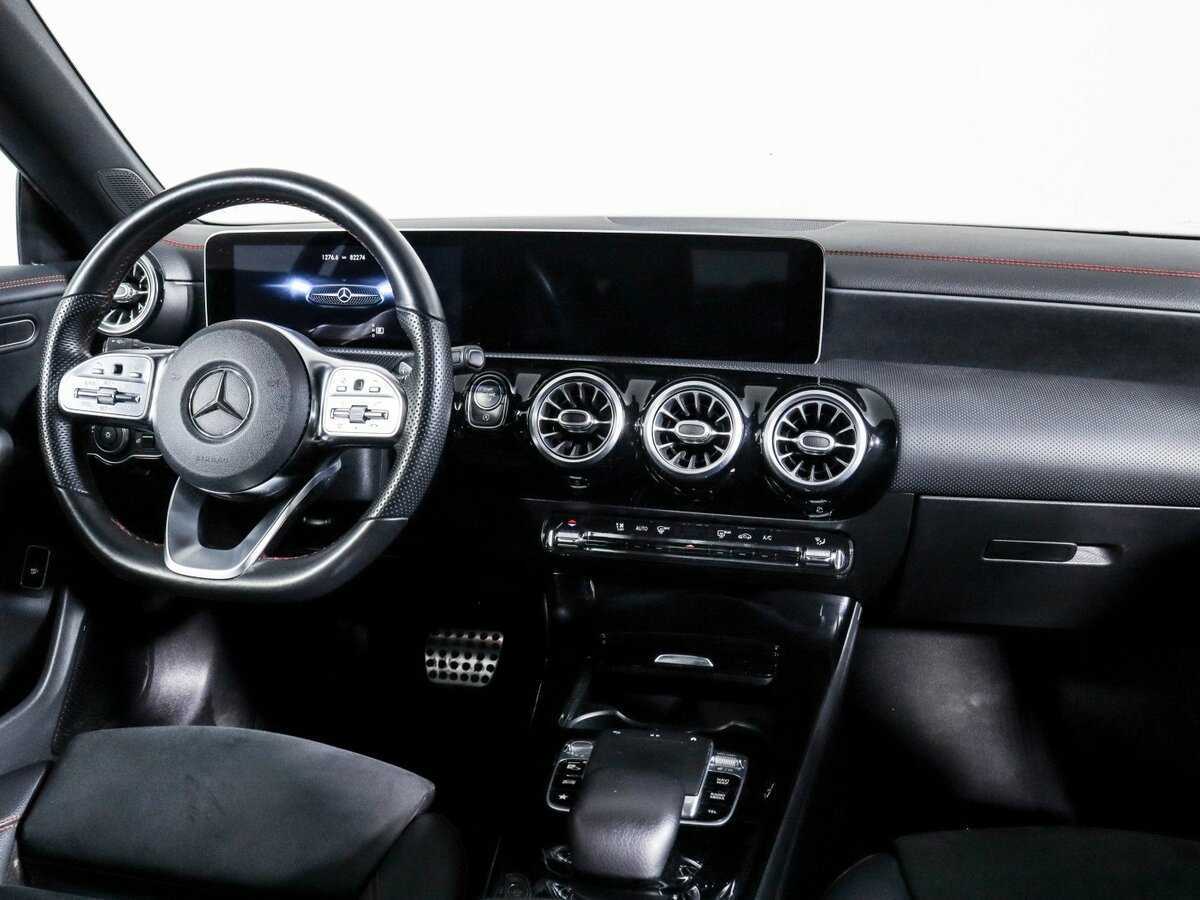 Купить Mercedes-Benz CLA 250, 2019, 80 936 км, фото №9
