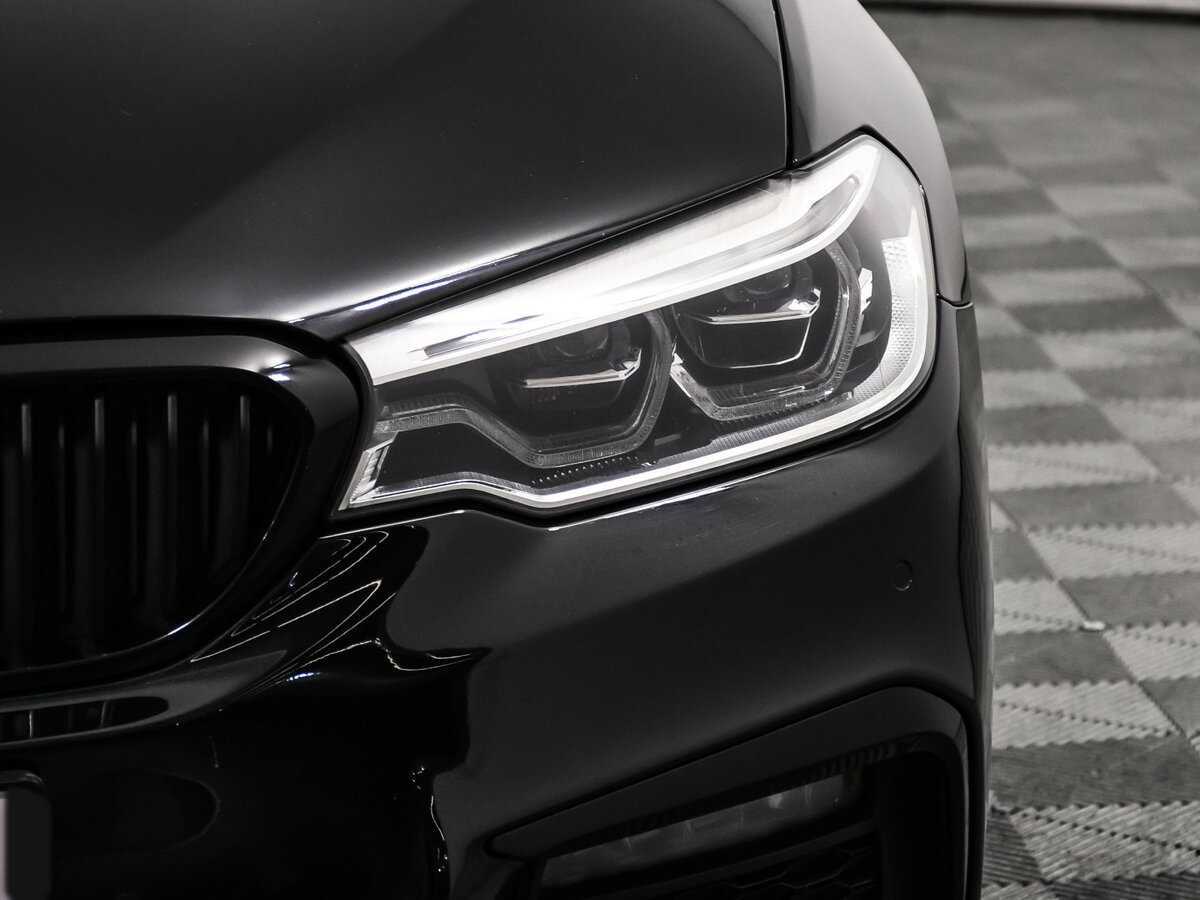 Купить BMW 5 серии 530d xDrive, 2019, 100 500 км, фото №15