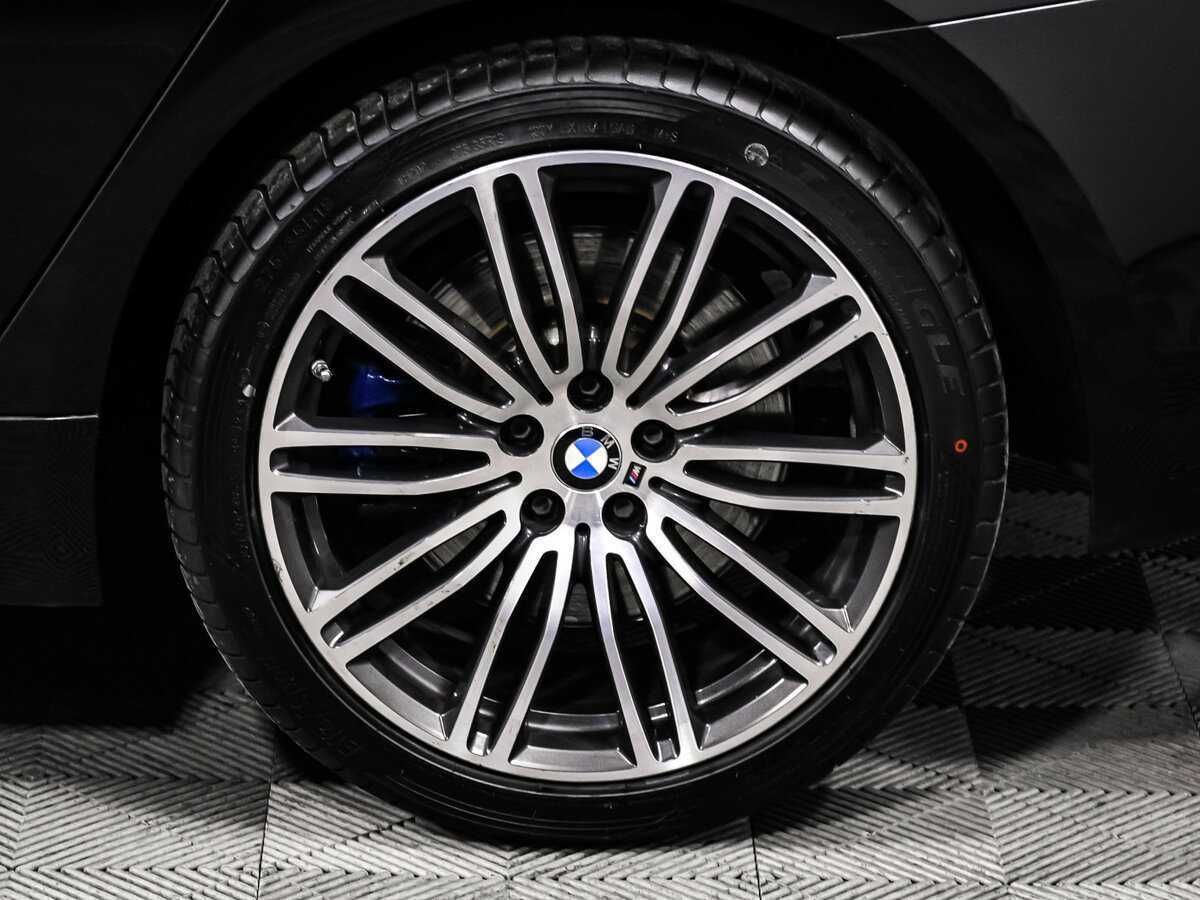 Купить BMW 5 серии 530d xDrive, 2019, 100 500 км, фото №17